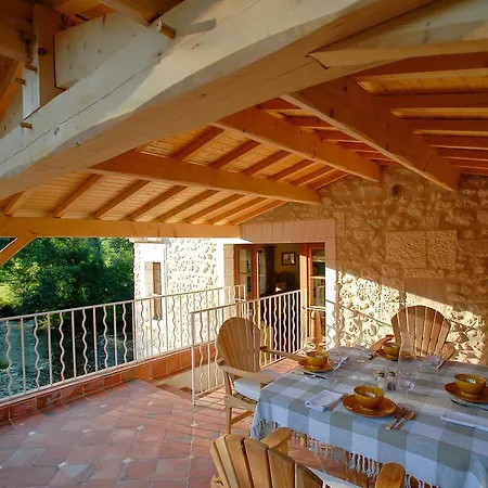 Moulin De Larcy