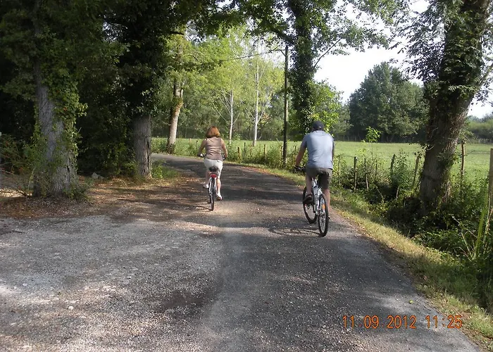 Moulin De Larcy Сasa de vacaciones Ribérac